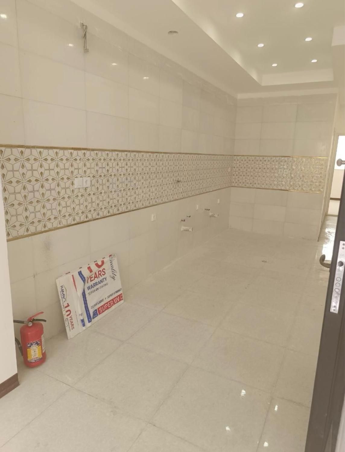 اپارتمان تک واحدی