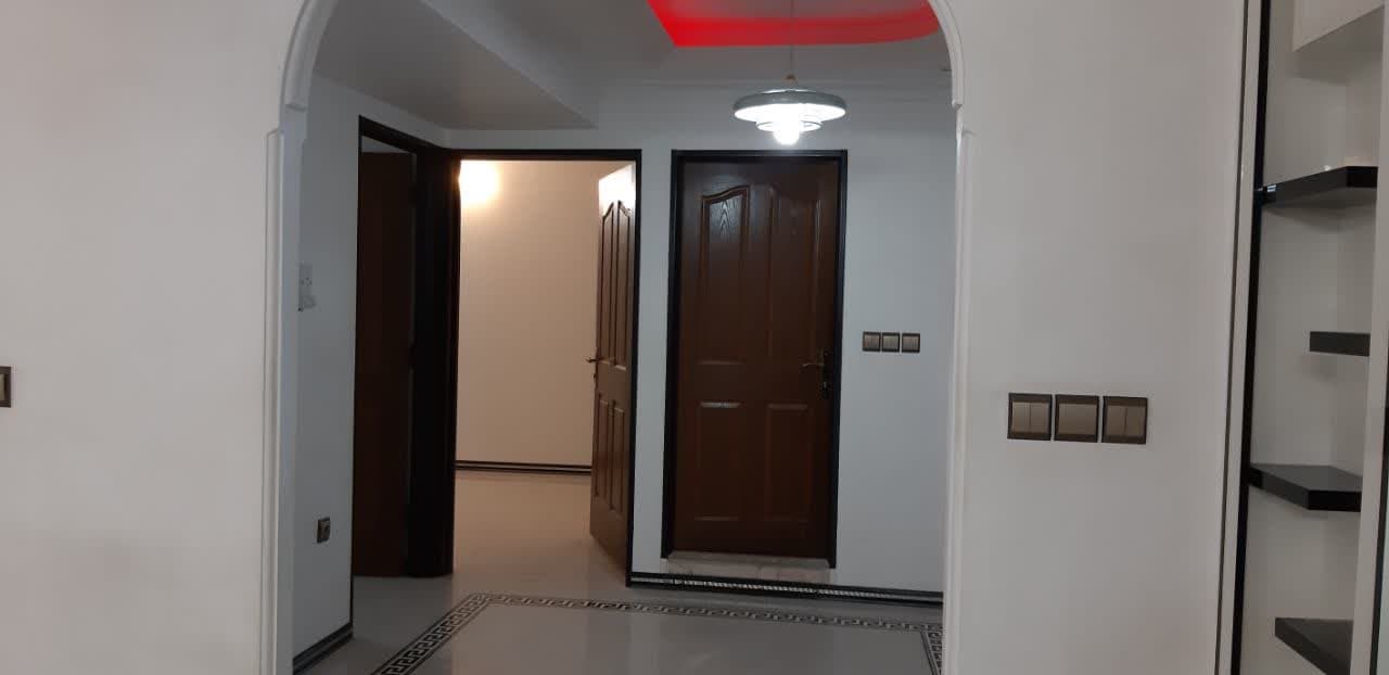 آپارتمان آوینی دوخوابه