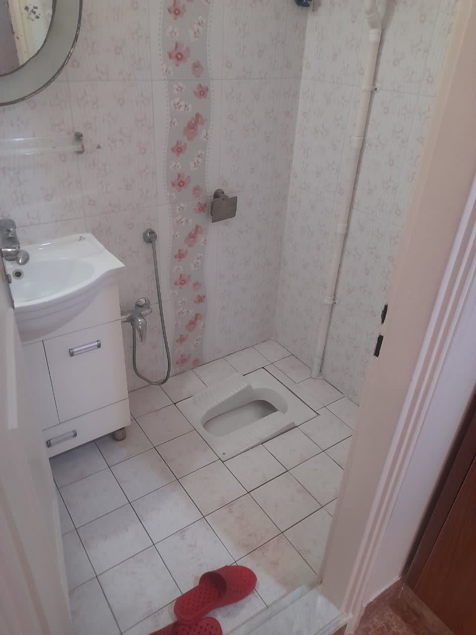 ویلایی زیر زمین