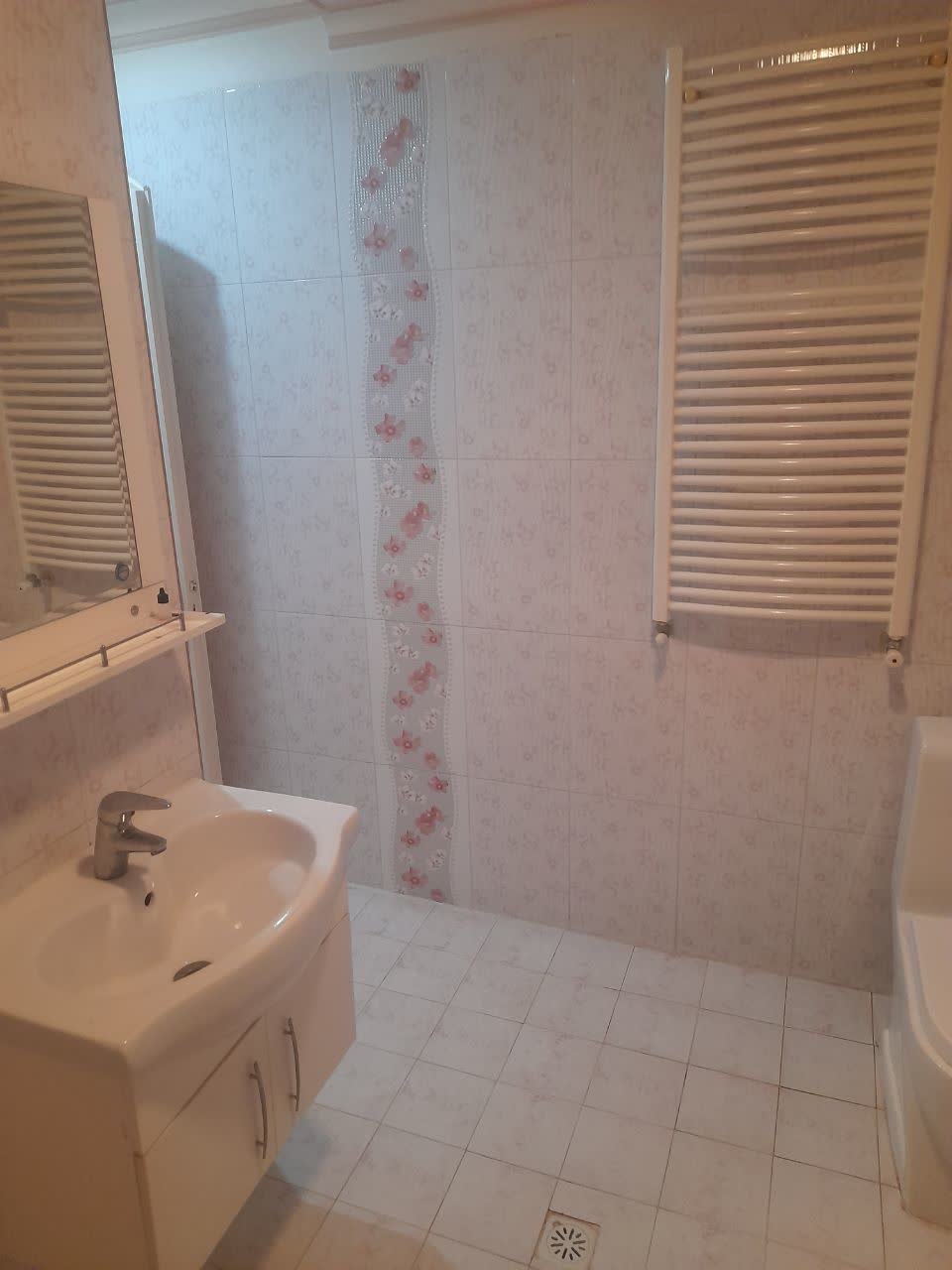 ویلایی زیر زمین