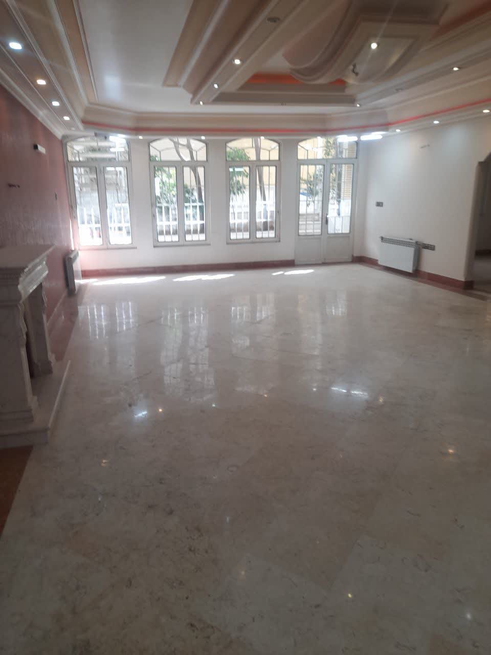 ویلایی زیر زمین